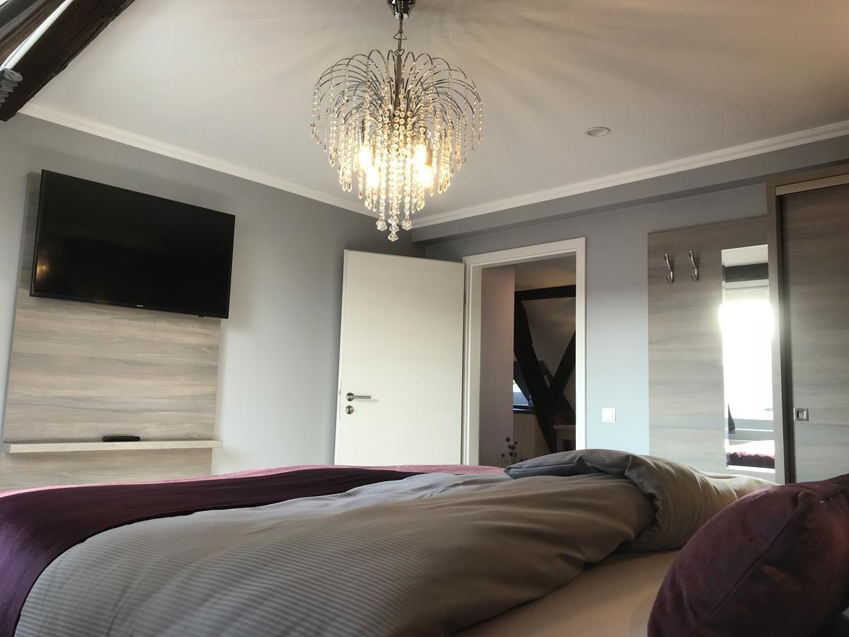 Apartmenthaus Burgenheimat In Rhens Bei Koblenz Екстер'єр фото