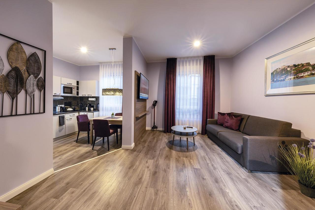 Apartmenthaus Burgenheimat In Rhens Bei Koblenz Екстер'єр фото